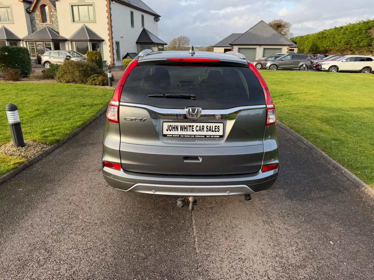 Honda CR-V 2017 4 WD - Image 4