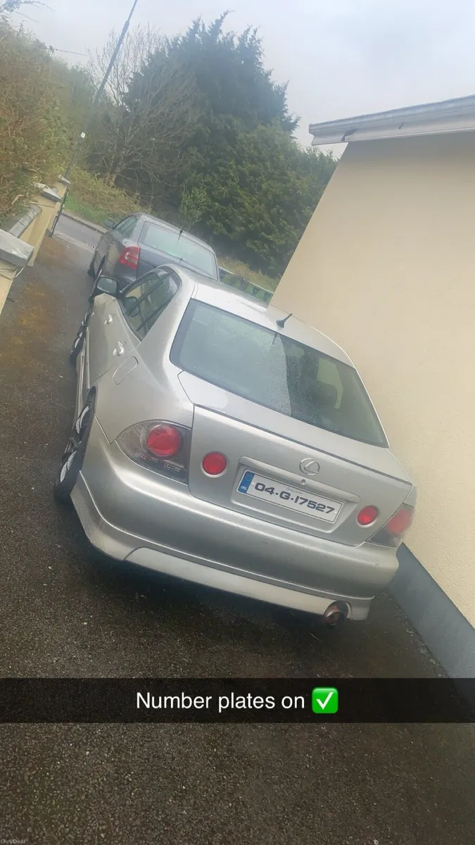 Lexus is200 - Image 3