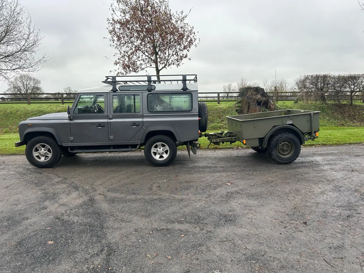 Landrover Defender 110 5dr 2.2 diesel TDi - Image 1