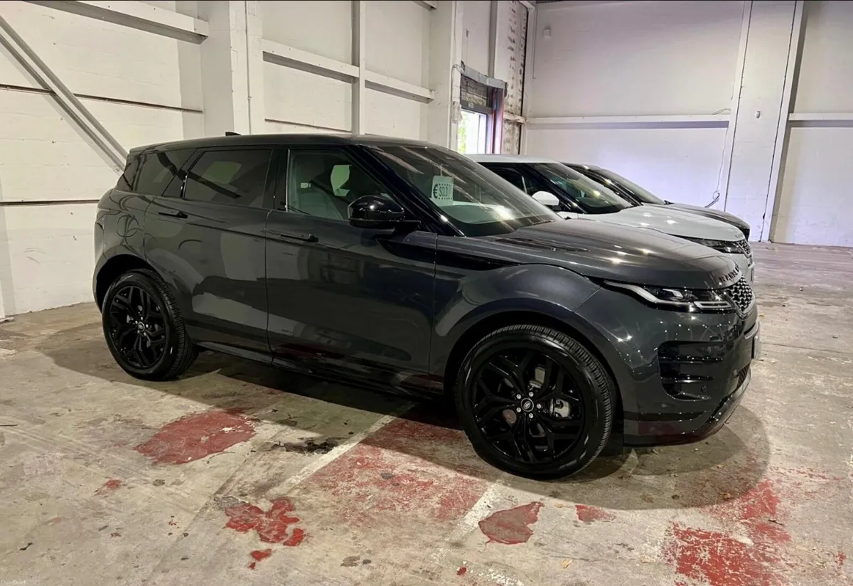 Land Rover Range Rover 2022 - Image 1