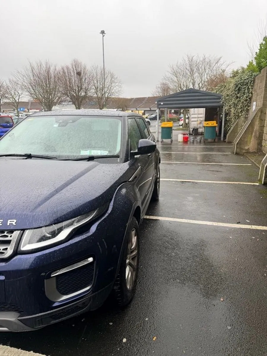 2017 Land Rover Range Rover Evoque - Image 4