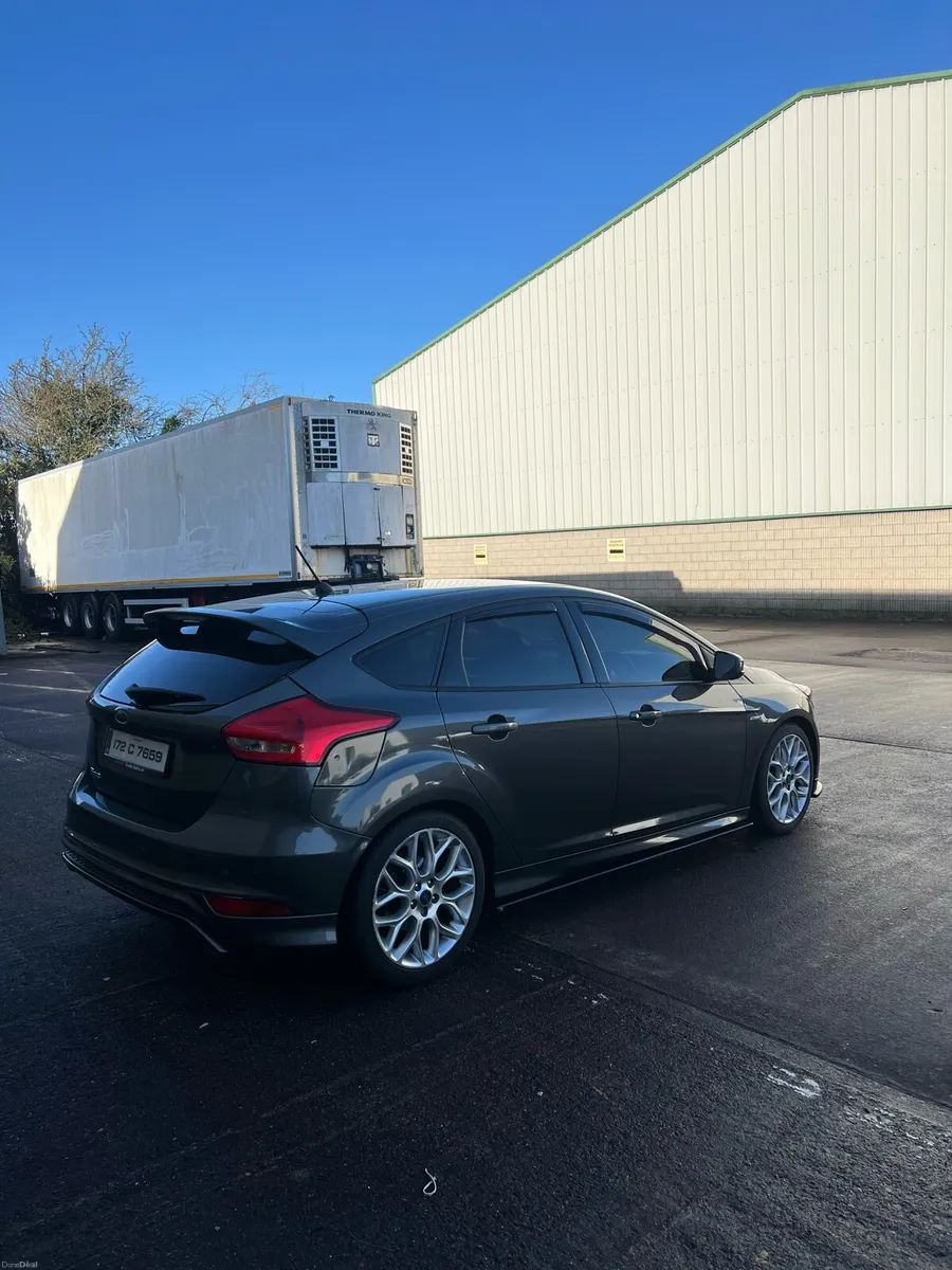 Ford Focus ST-Line - Image 3