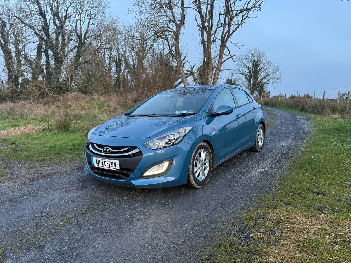 2013 Hyundai i30 Deluxe 1.6 Diesel - Image 3