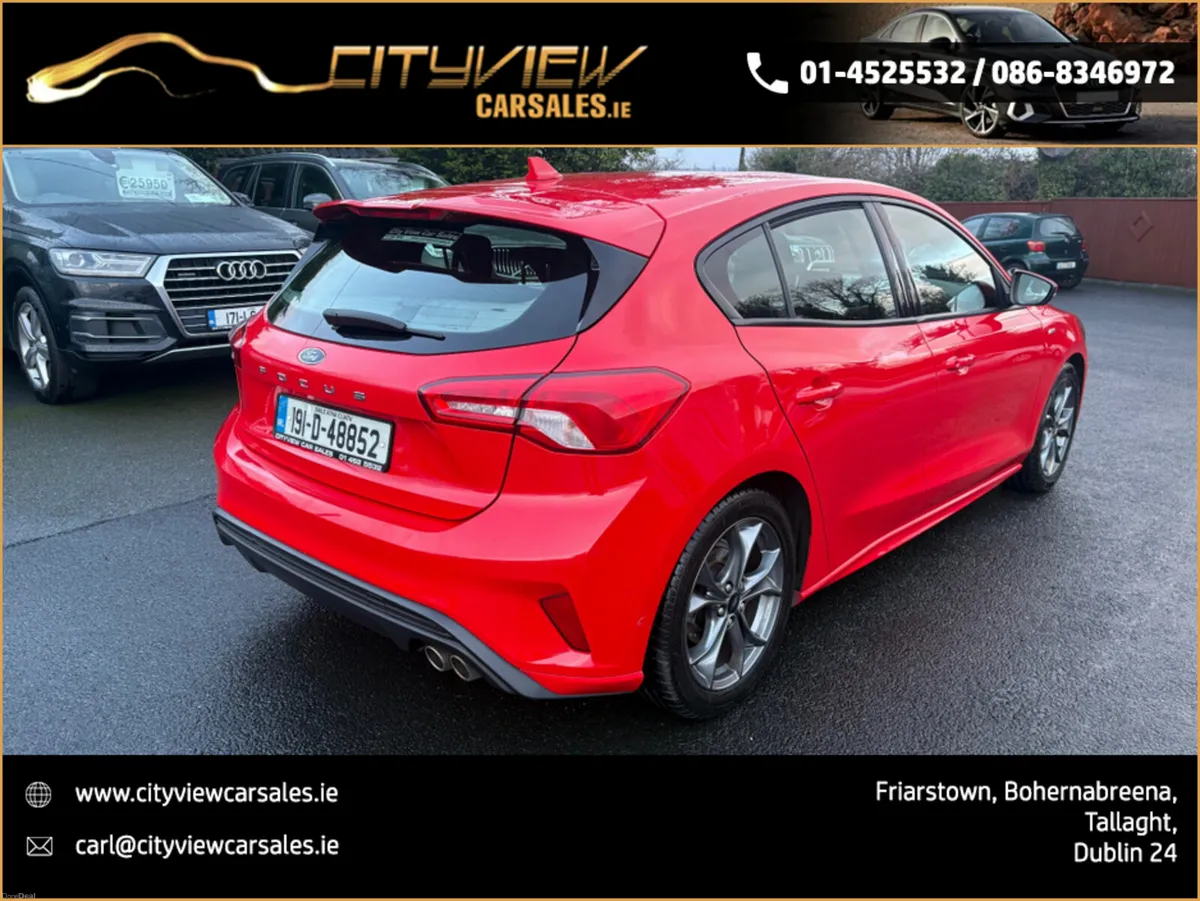 Ford Focus ST-LINE AUTOMATIC ECOBOOST - Image 4