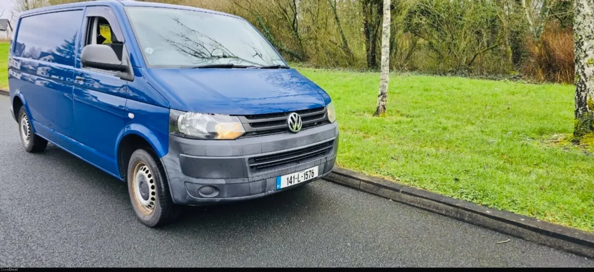 Volkswagen Transporter 2014 - Image 2
