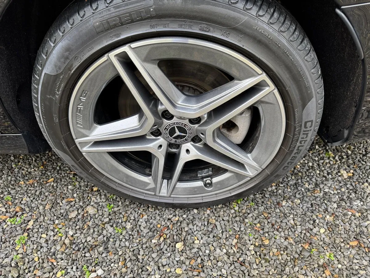 Mercedes E300e AMG line - petrol plug in hybrid - Image 4