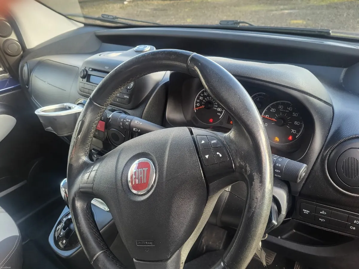 Fiat Qubo 2013 MPV - Image 2