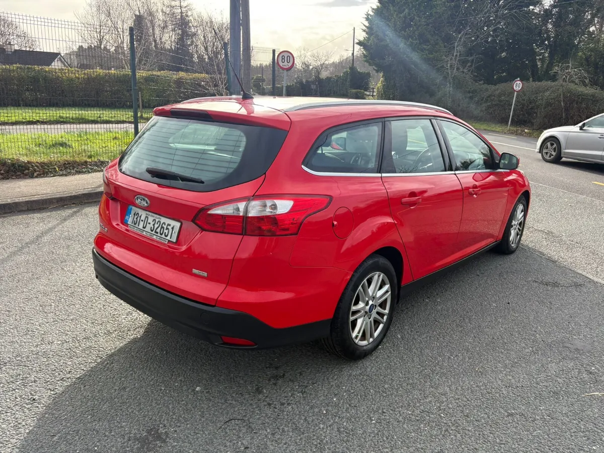 Ford Focus 2013 - Image 3