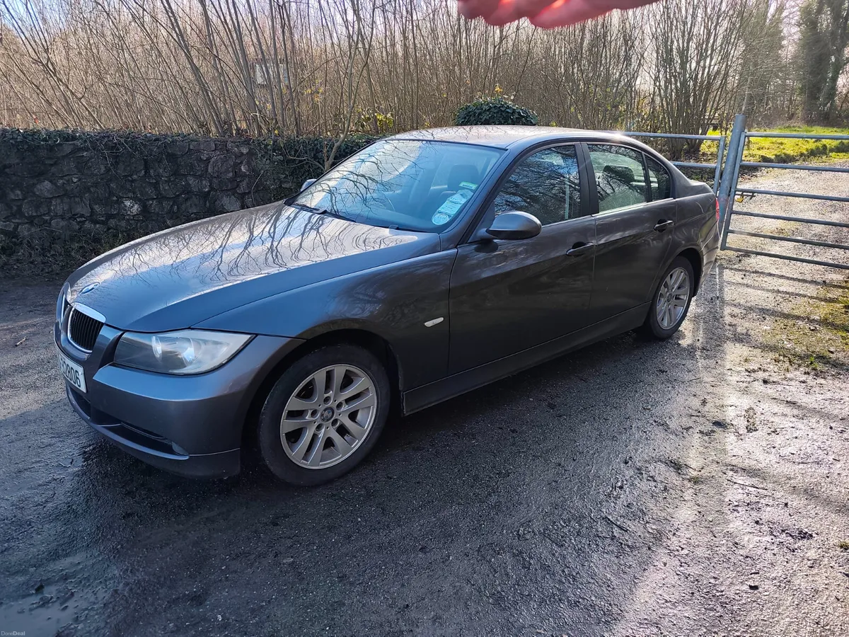 BMW 316i  2007 - Image 3