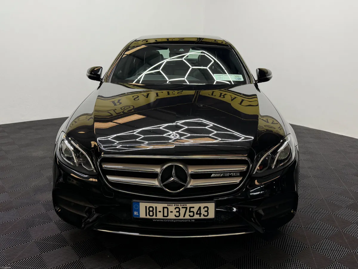 2018 Mercedes-Benz E-Class E350E AMG-LINE low km - Image 3