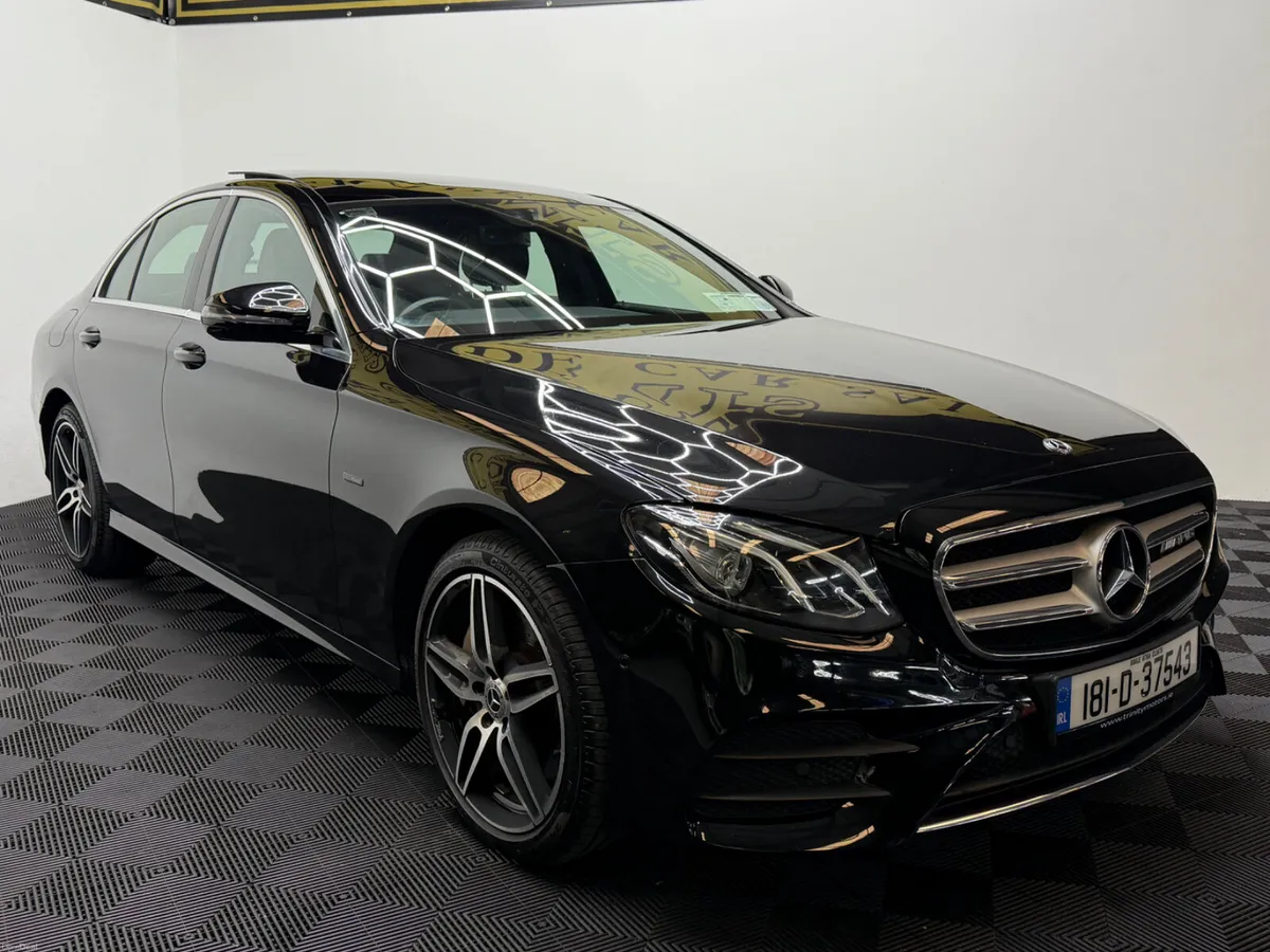 2018 Mercedes-Benz E-Class E350E AMG-LINE low km - Image 2