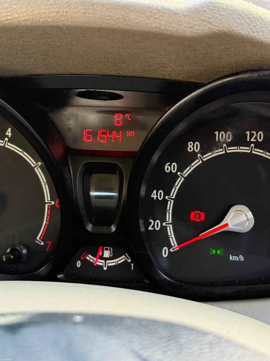 Ford Fiesta 2009 - Image 1