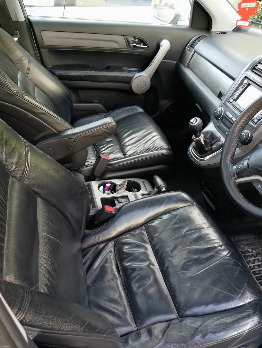 Honda CR-V 4 Well Drive.   NCT - Image 3