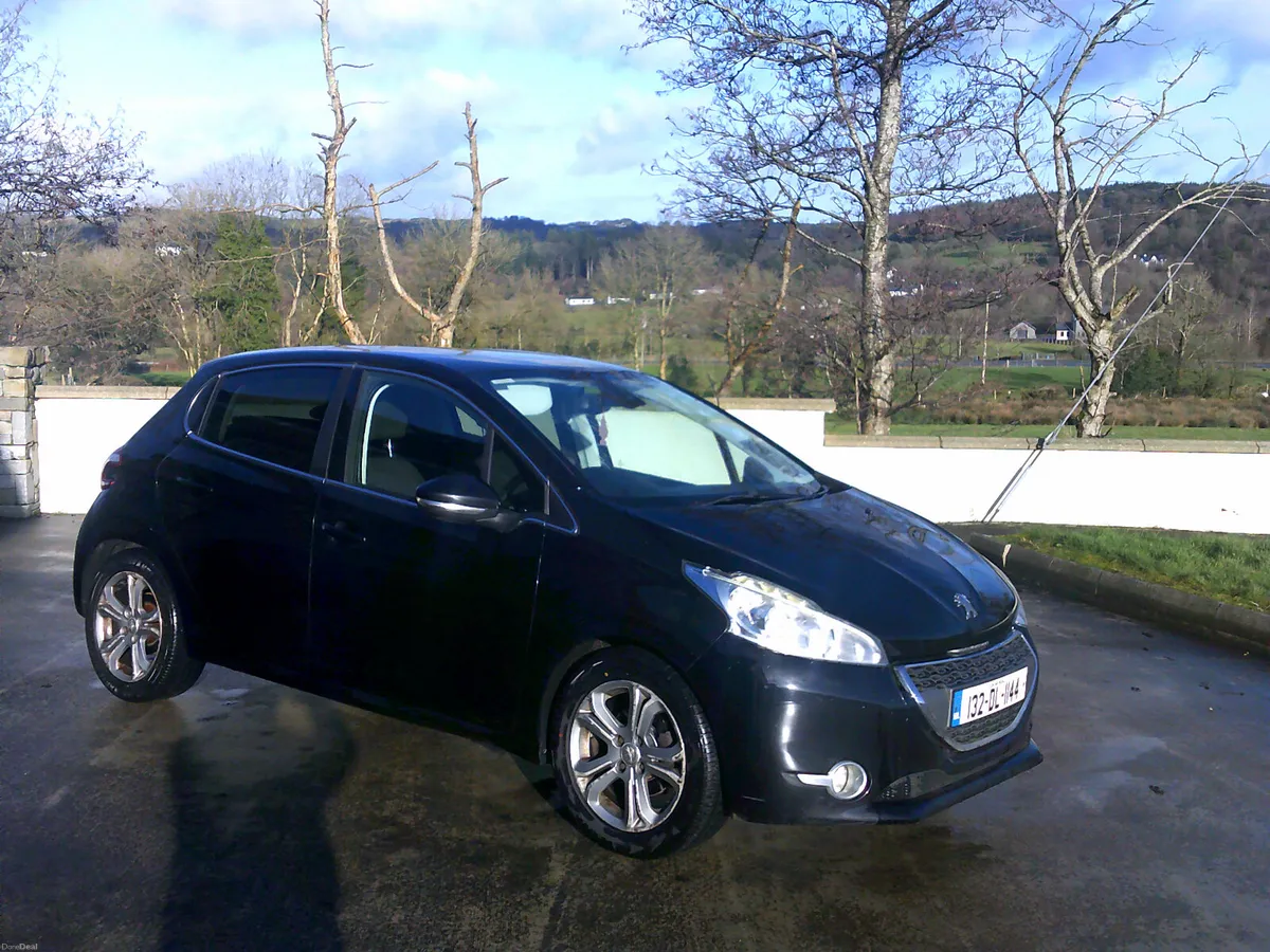 Peugeot 208 2013 - Image 1