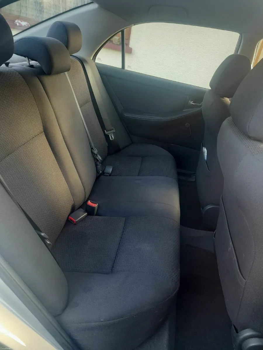 Toyota Corolla 2005 1.4 D - Image 2