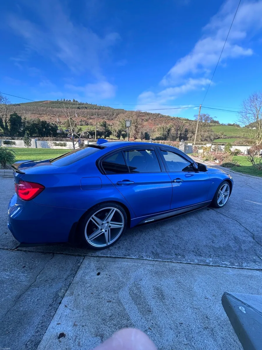 2016 BMW 320D MSPORT AUTO - Image 3