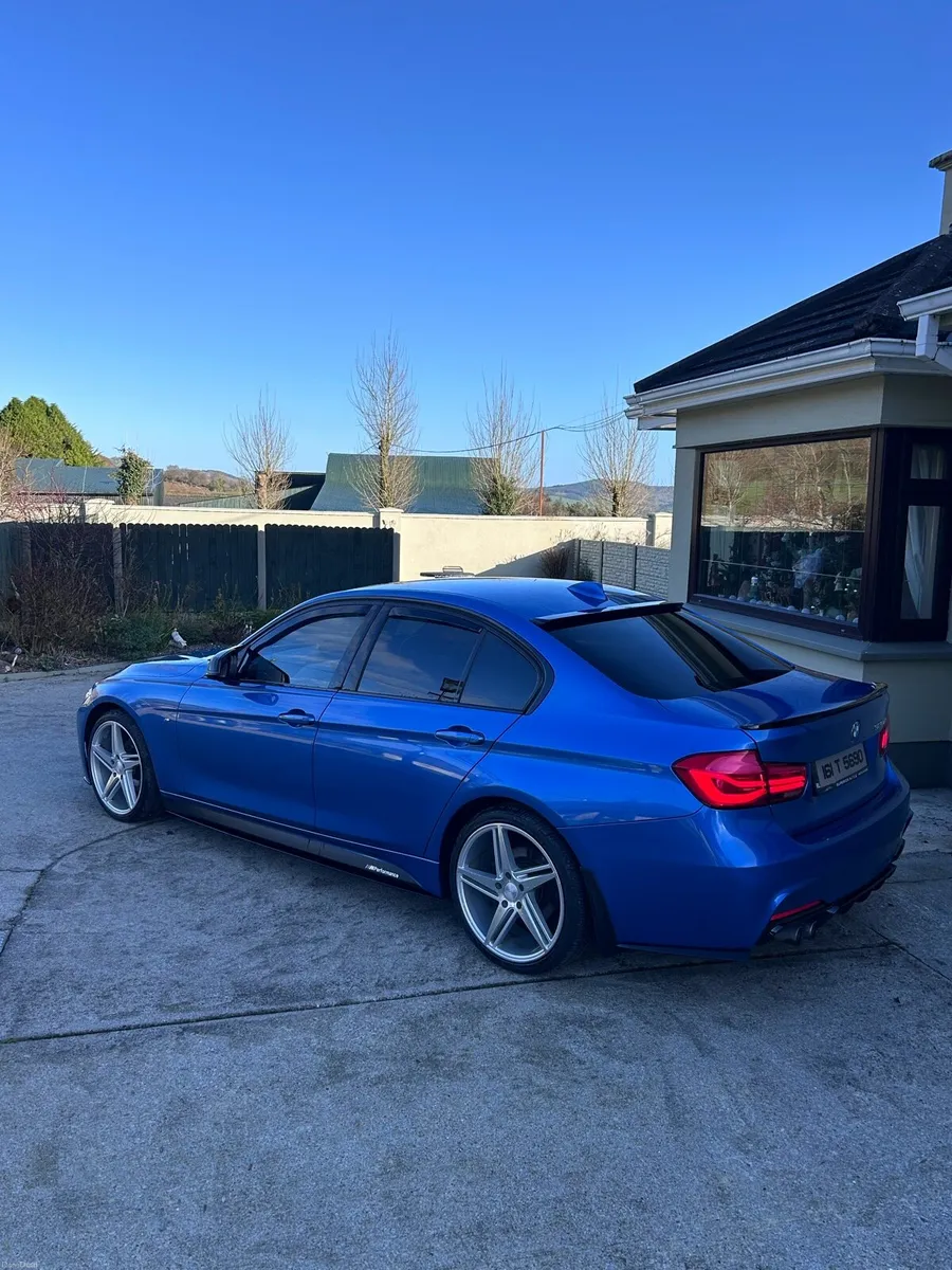 2016 BMW 320D MSPORT AUTO - Image 4