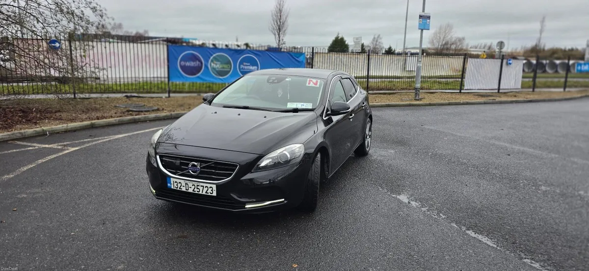 Volvo V40 2013 - Image 3