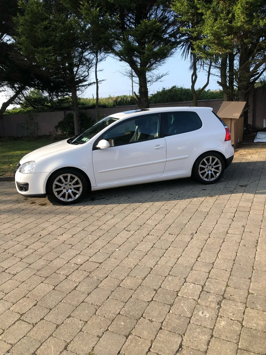 Volkswagen Golf 1.4 tsi - Image 2