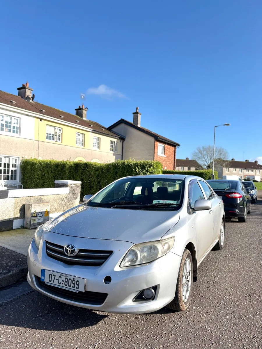 Toyota corrolla - Image 1