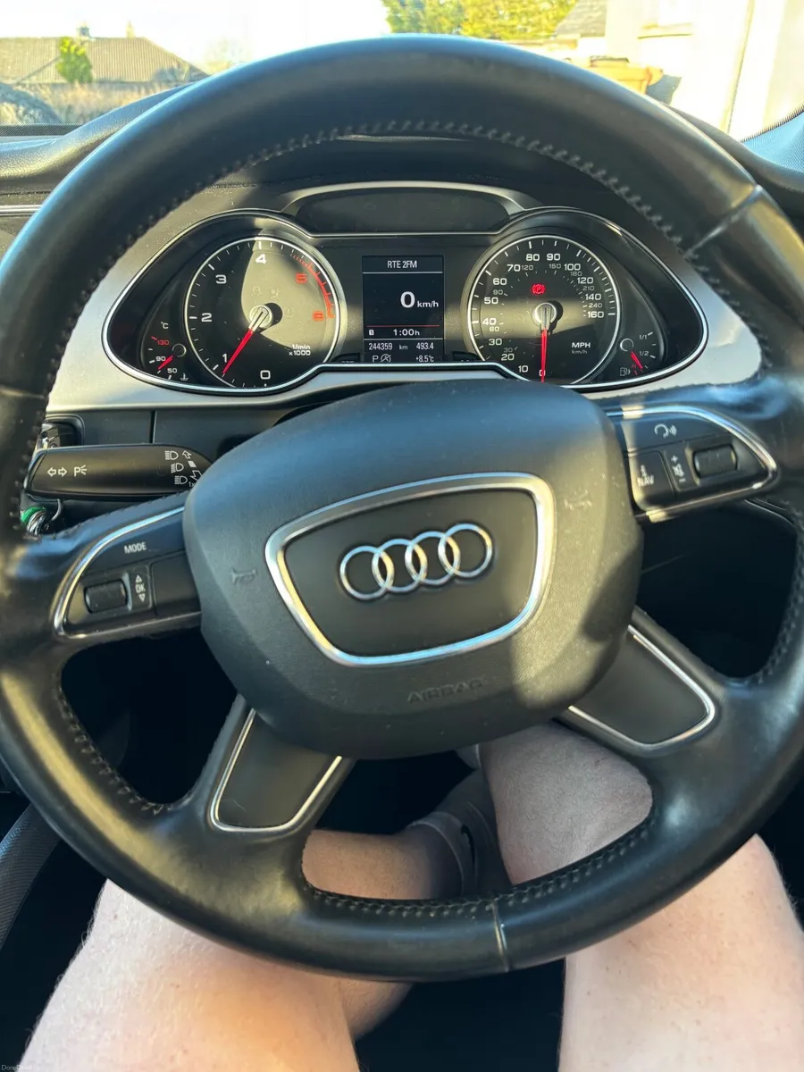 Audi A4 2012 - Image 2
