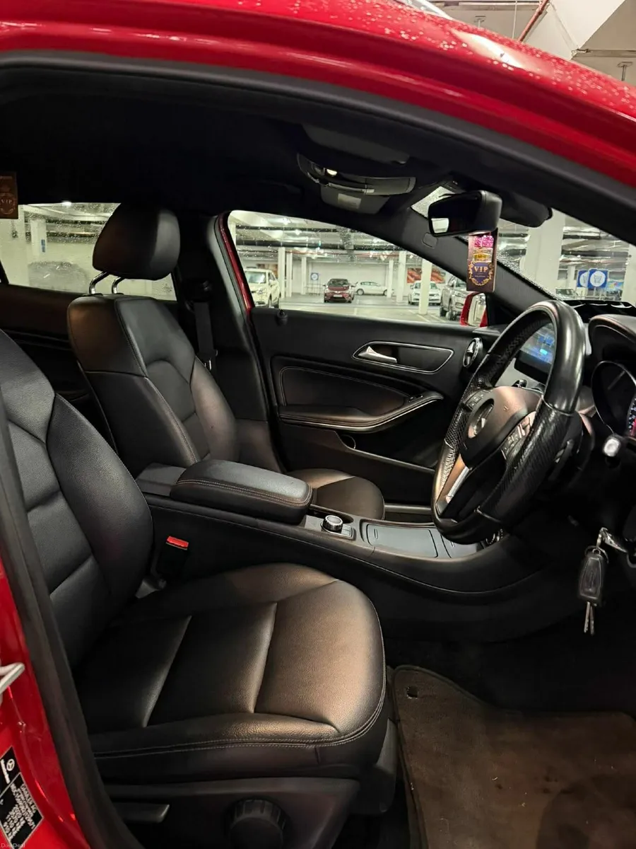 Mercedes-Benz GLA 2015 - Image 1