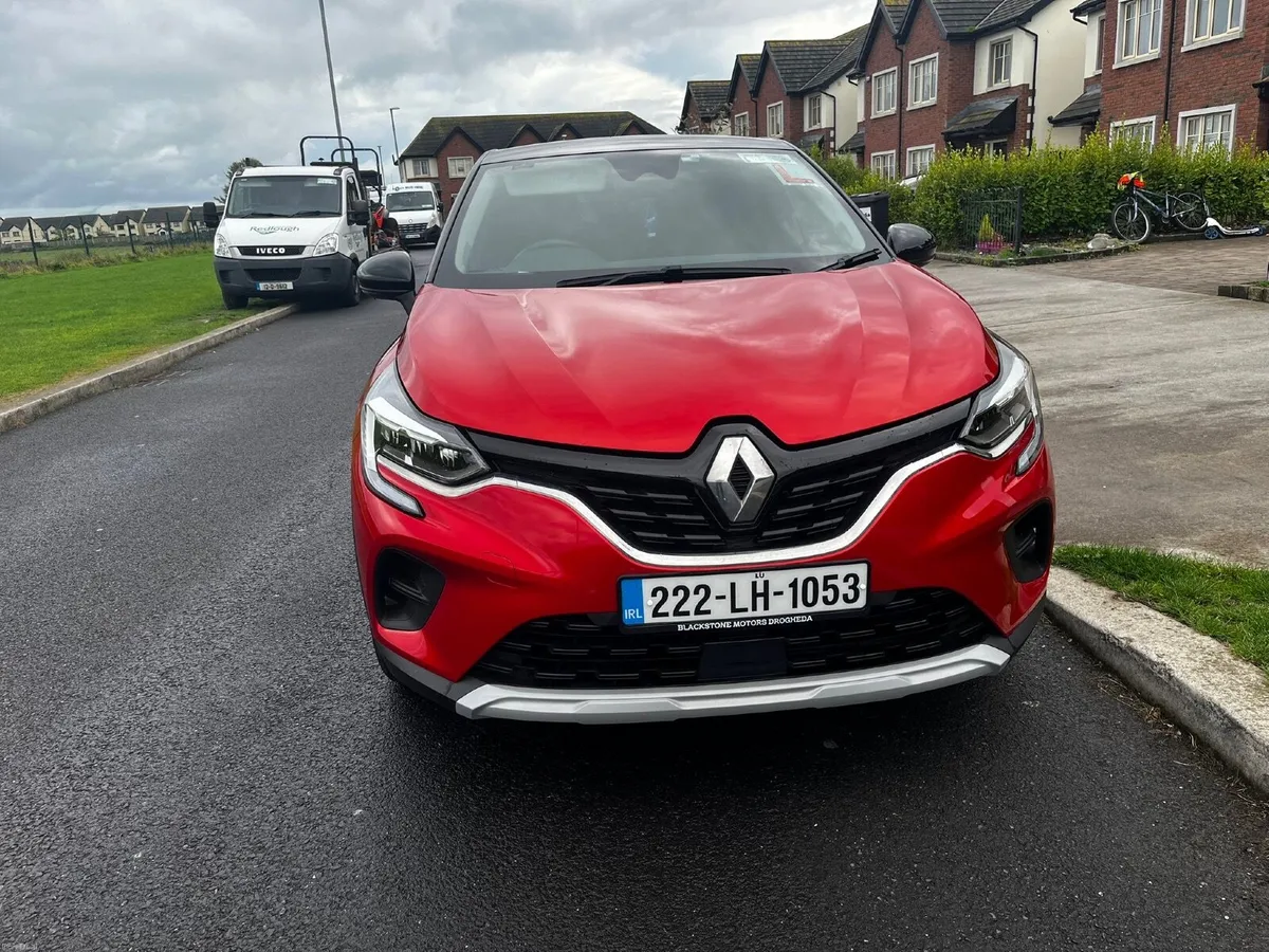 Renault Captur 2022 - Image 2