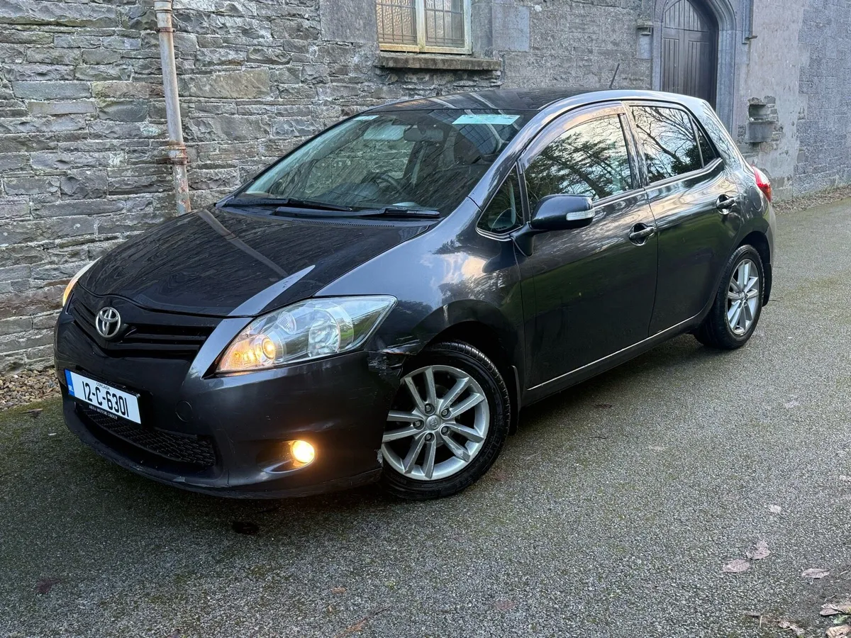 2012 Toyota Auris Sport 1.4 Diesel NCT 07/26 - Image 3