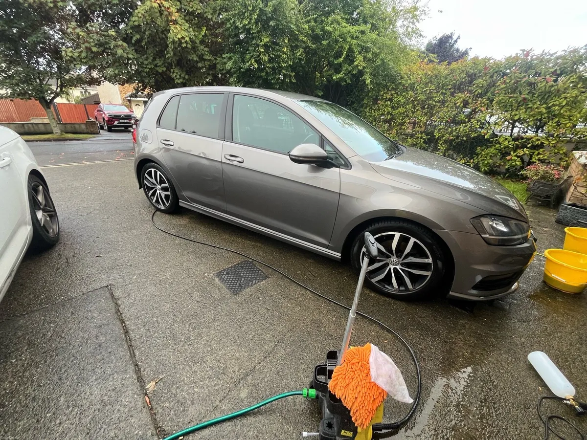 Golf R-line 1.6 diesel 2016 - Image 3