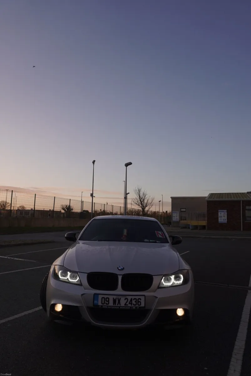 BMW E90 M Sport - Image 3