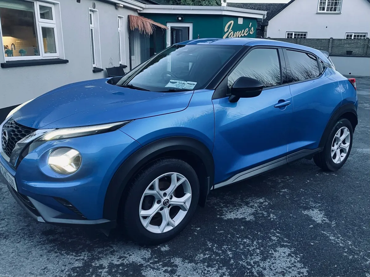 2021 Nissan Juke connecta - Image 2