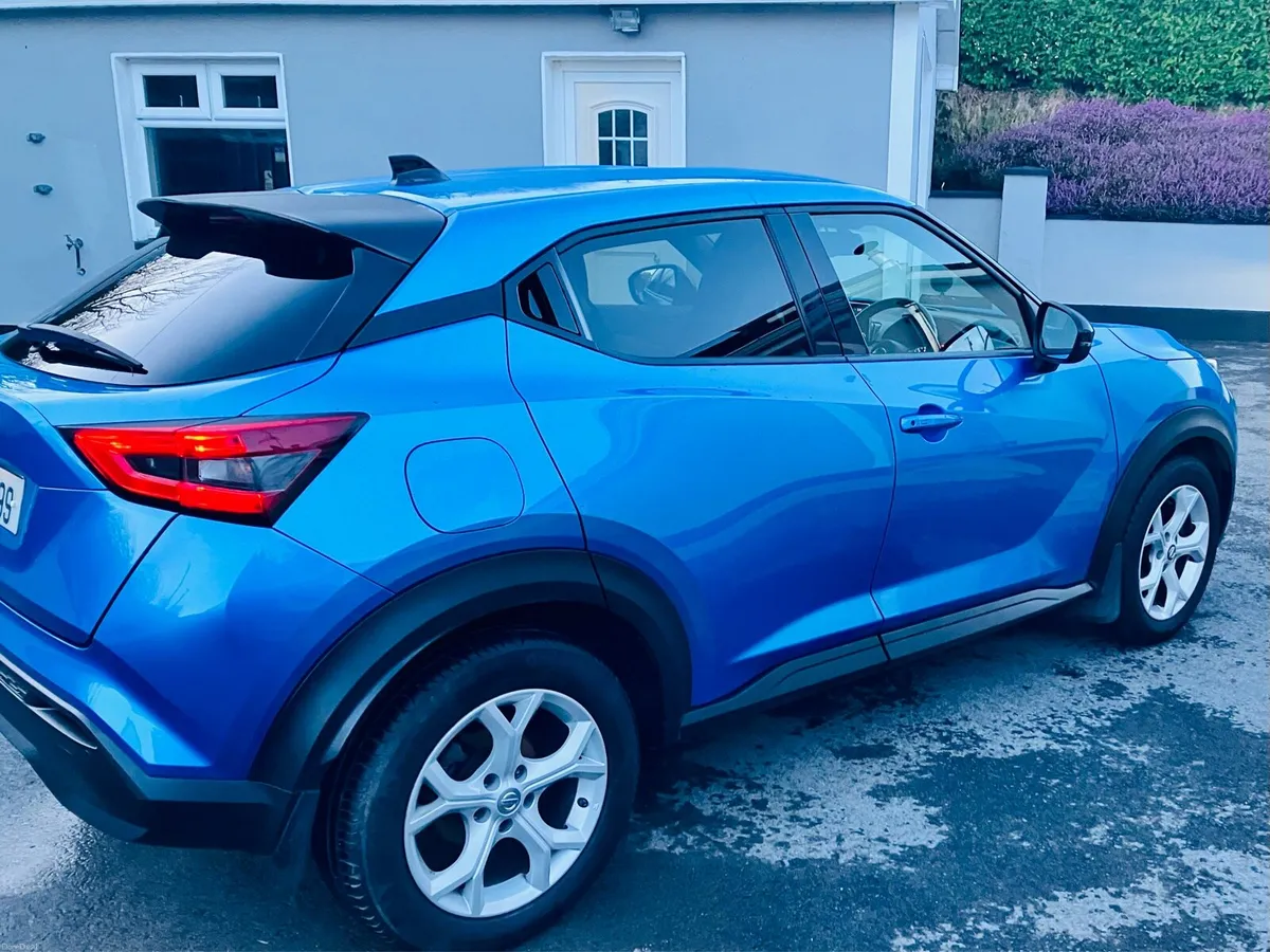 2021 Nissan Juke connecta - Image 4