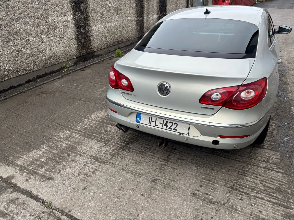 2011 VW Passat CC - Image 4