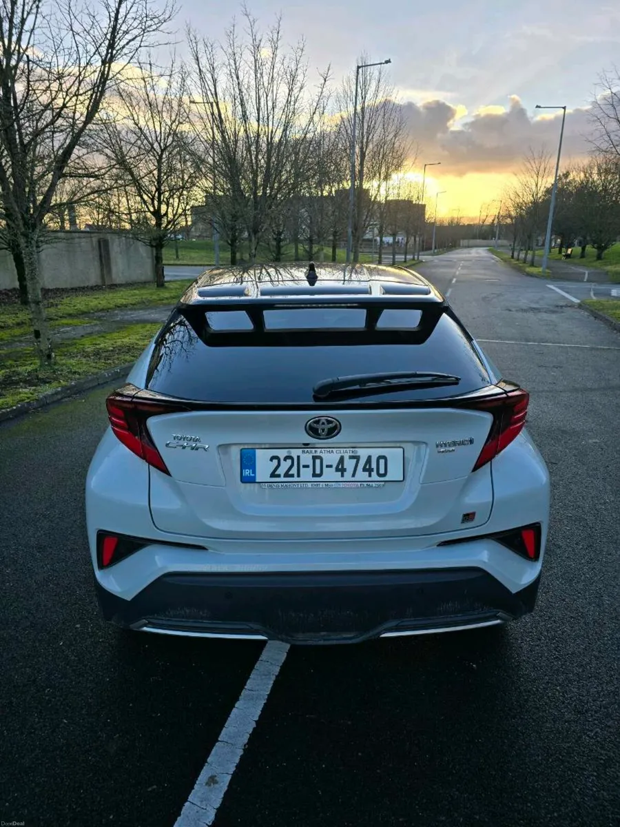 2022 Toyota CHR GR Sport - Image 4