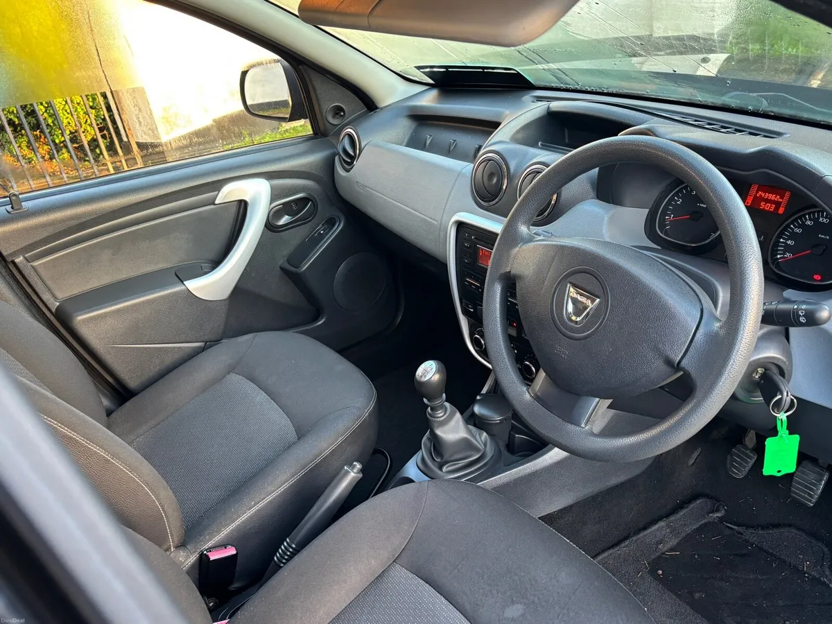 Dacia Duster - Image 4