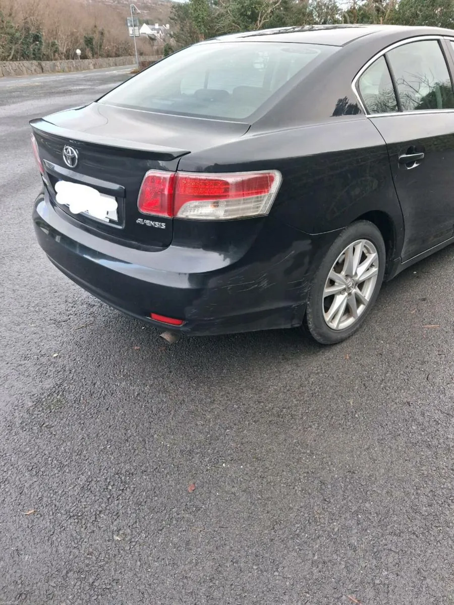 Toyota avensis - Image 3