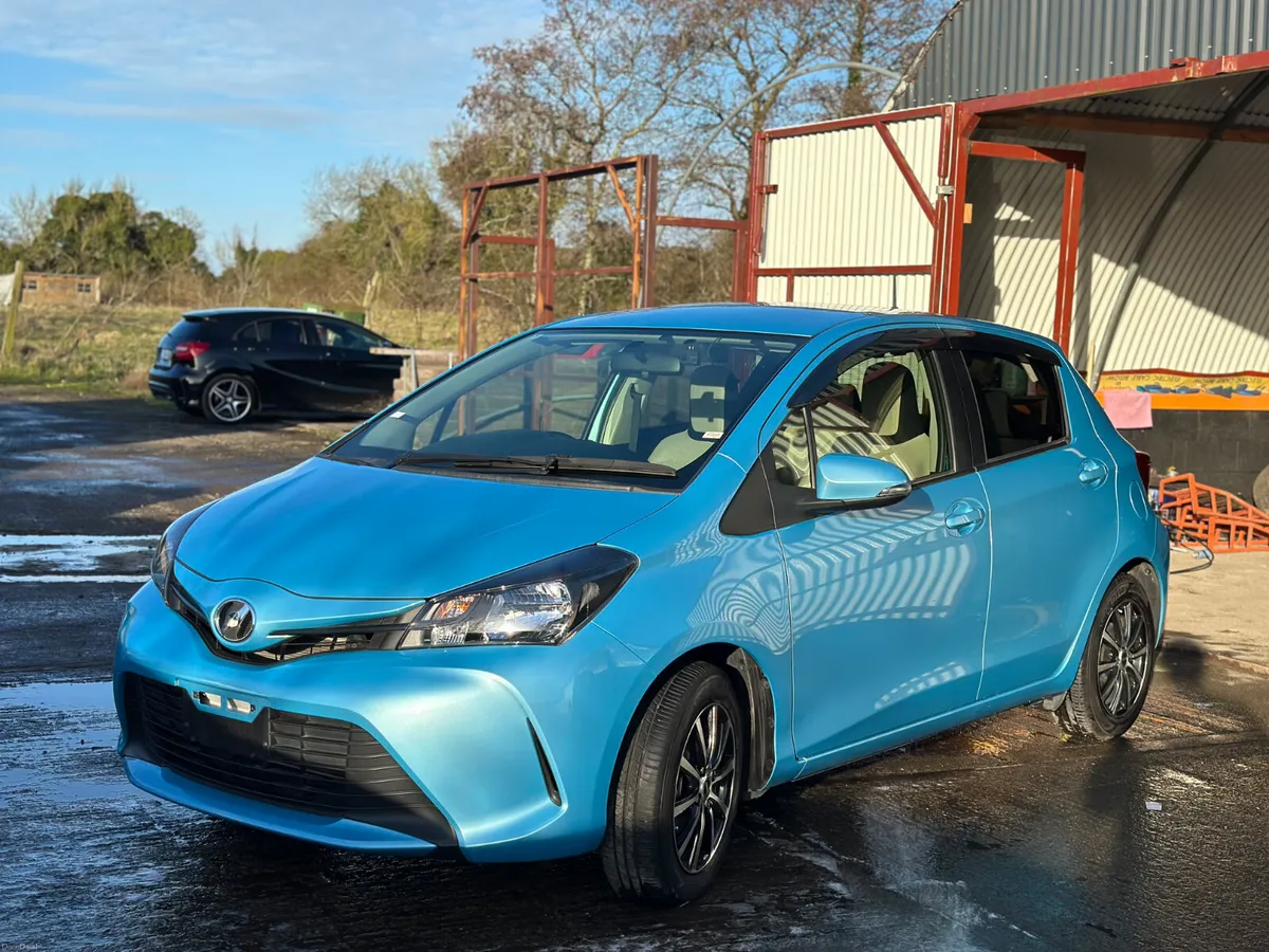 2014 Toyota Yaris 1.3 Petrol Automatic | Low Milea - Image 3