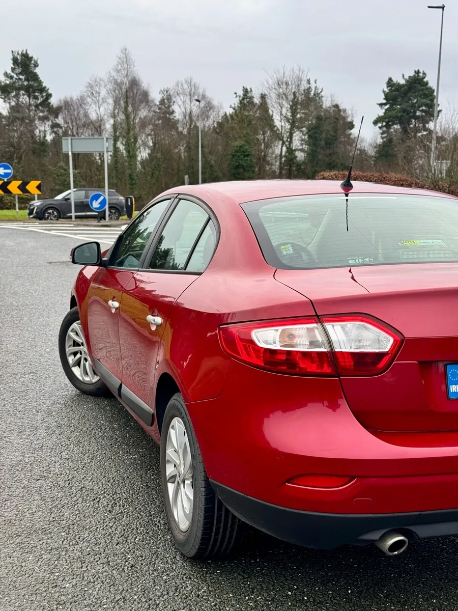 Renault Fluence 2014 Automatic - Image 4