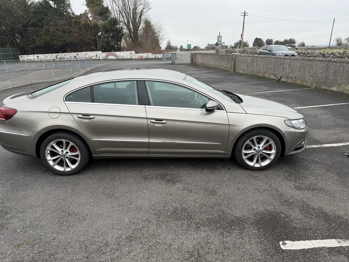 Volkswagen Passat cc - 2013 - Image 2