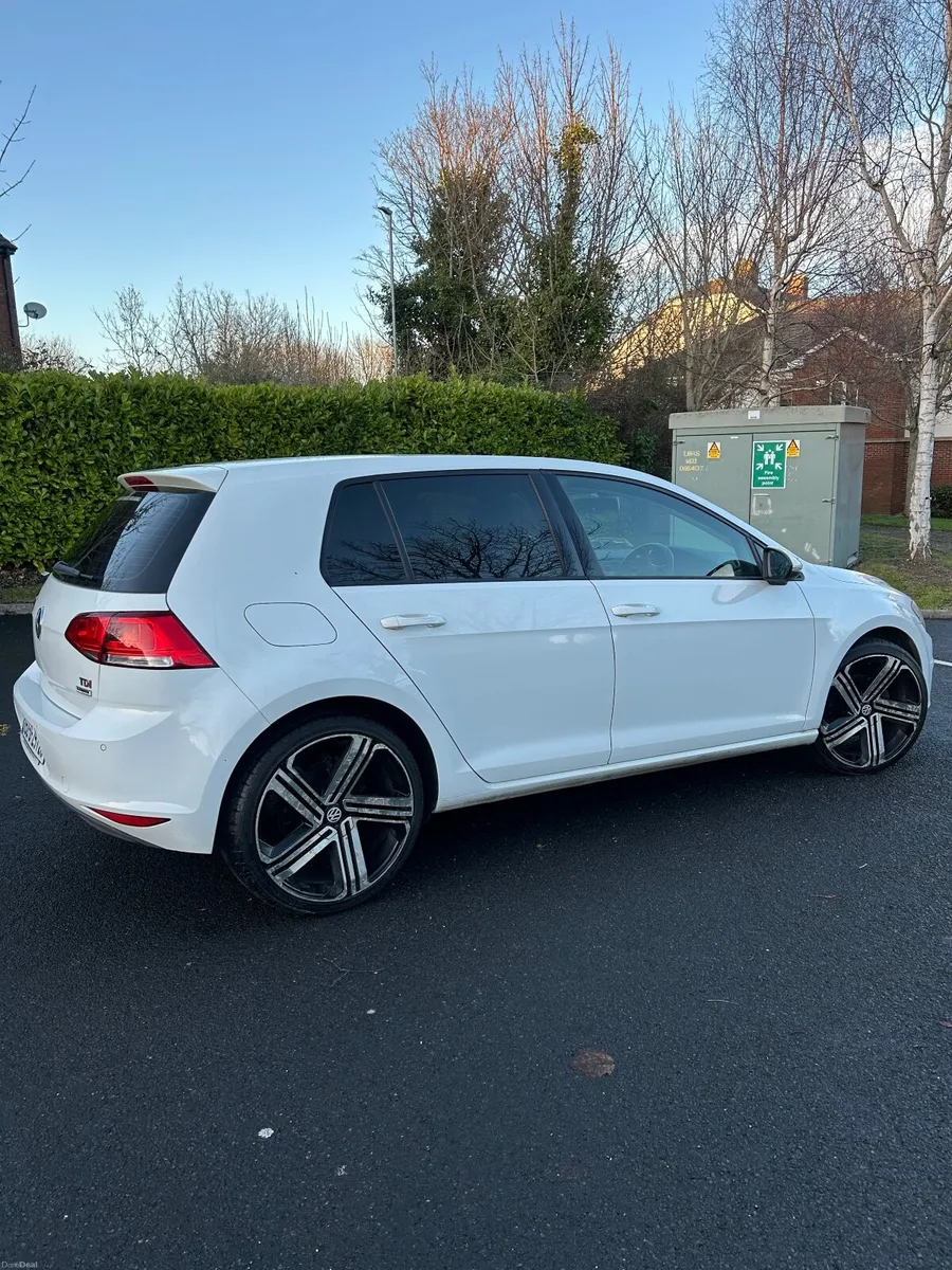Volkswagen Golf 2015 - Image 4