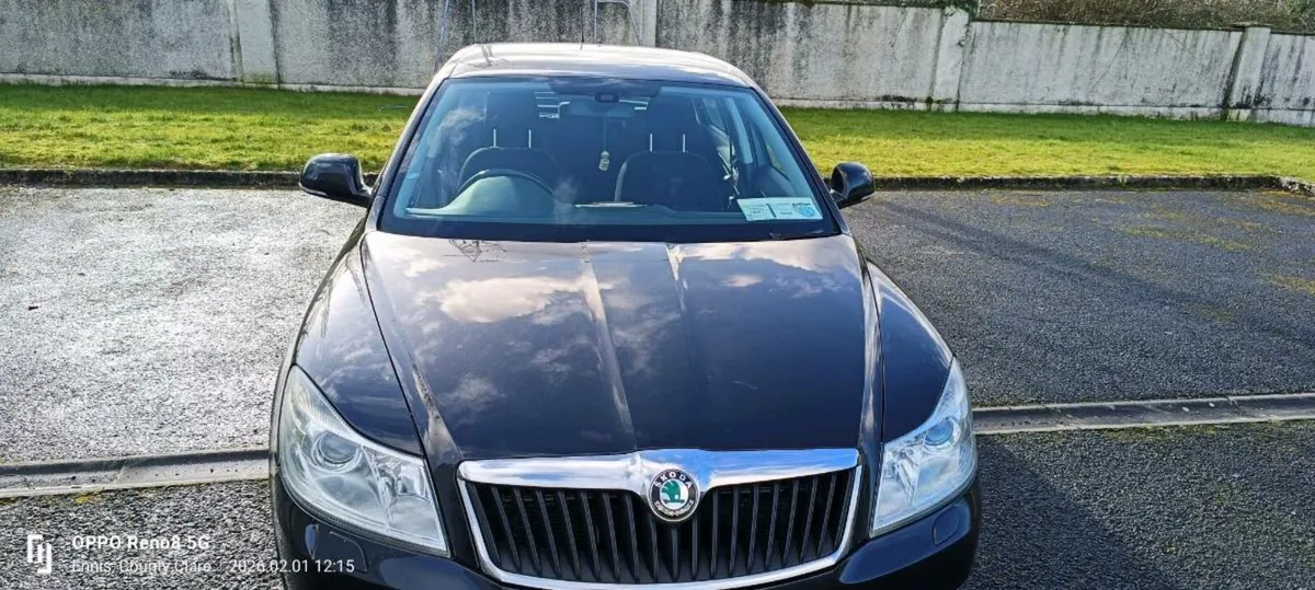 Skoda Octavia 1.6 - Image 1
