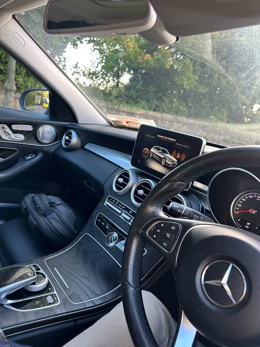 Mercedes-Benz C-Class 2017 - Image 2