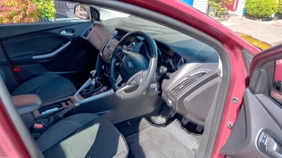 152 Ford Focus - Image 2