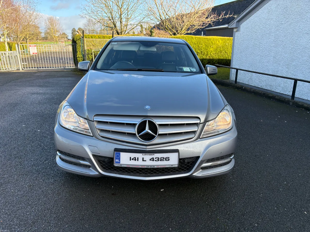 Mercedes-Benz C-Class 2014 - Image 2