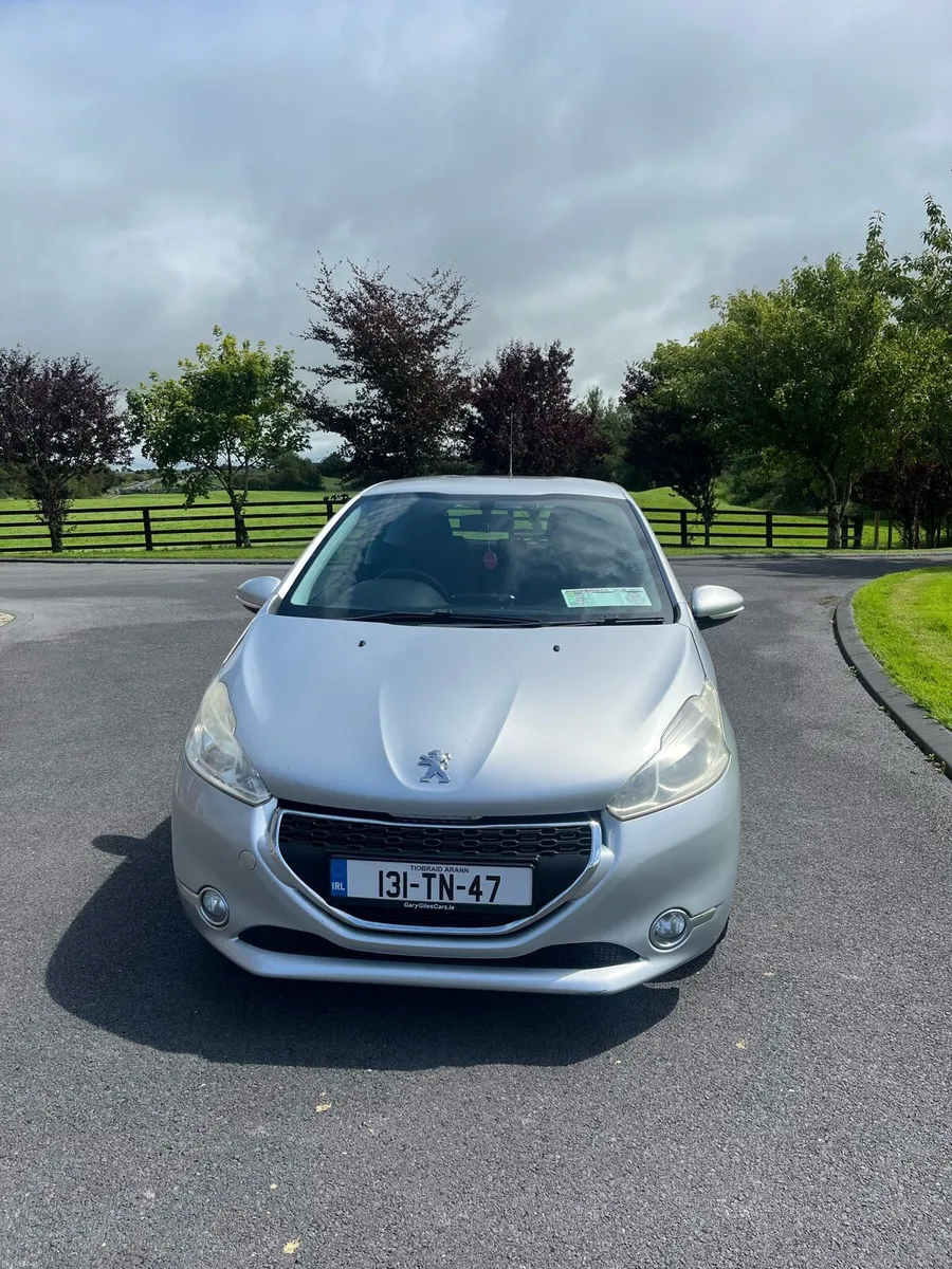 PEUGEOT 208 2013 - Image 3
