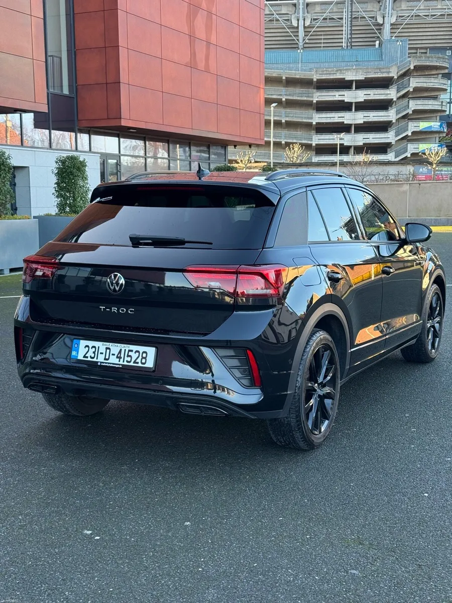 2023 VW T-Roc R-Line Plus 1.5 TSI 150 HP DSG - Image 4