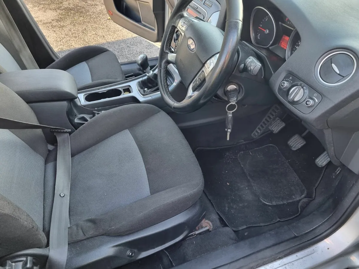 Ford Mondeo 2011 2ltre for Sale - Image 4