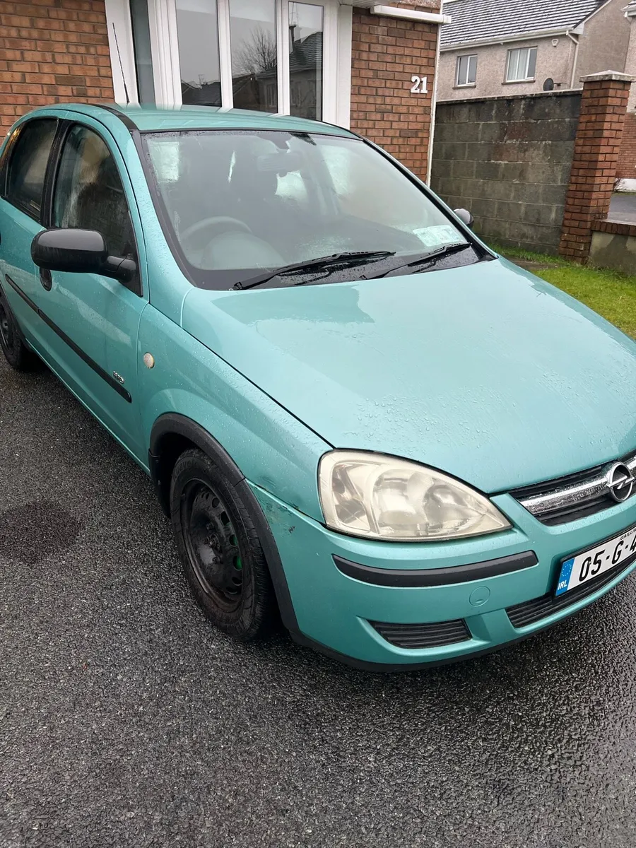 Opel Corsa 1.2 - Image 2
