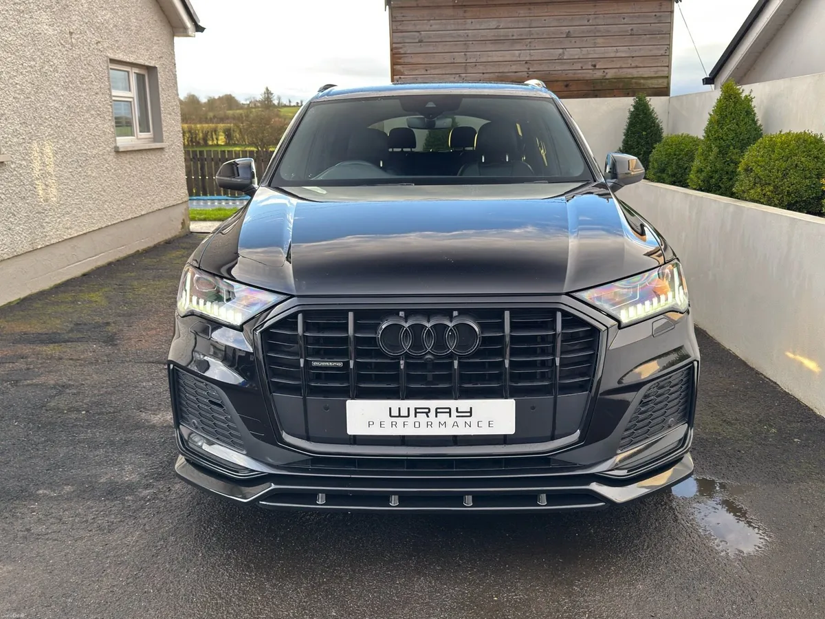 2021 Audi Q7 S-Line Black Ed Quattro 3.0 50 TDI - Image 4