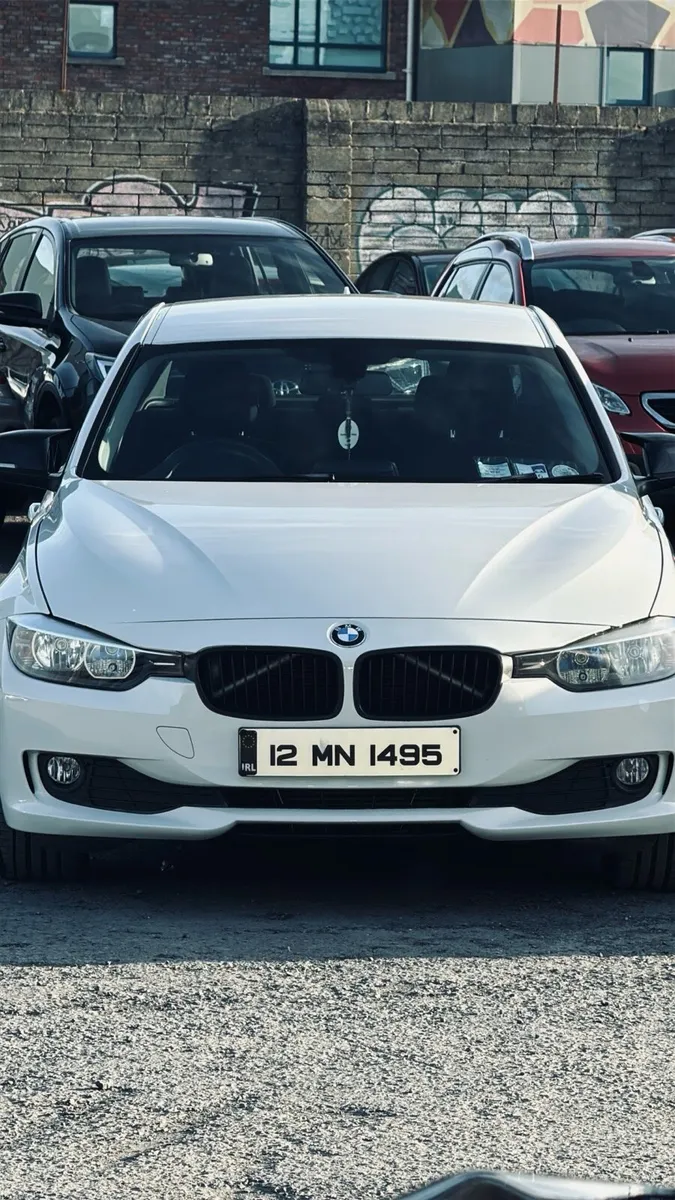 BMW 320D 2012 - Image 3
